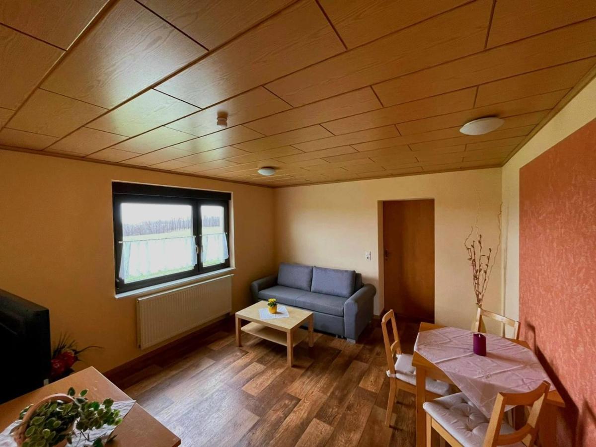 Pension Riegler Nossen ภายนอก รูปภาพ